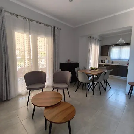 Irene's Olive Tatil Evi *